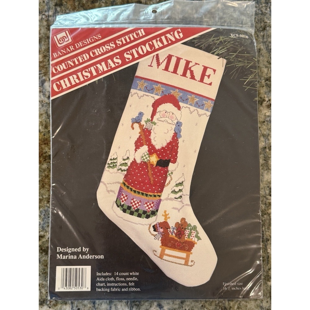 Banar Designs Vintage‎ Folk Art Santa Stocking Counted Cross Stitch Kit 16.5"